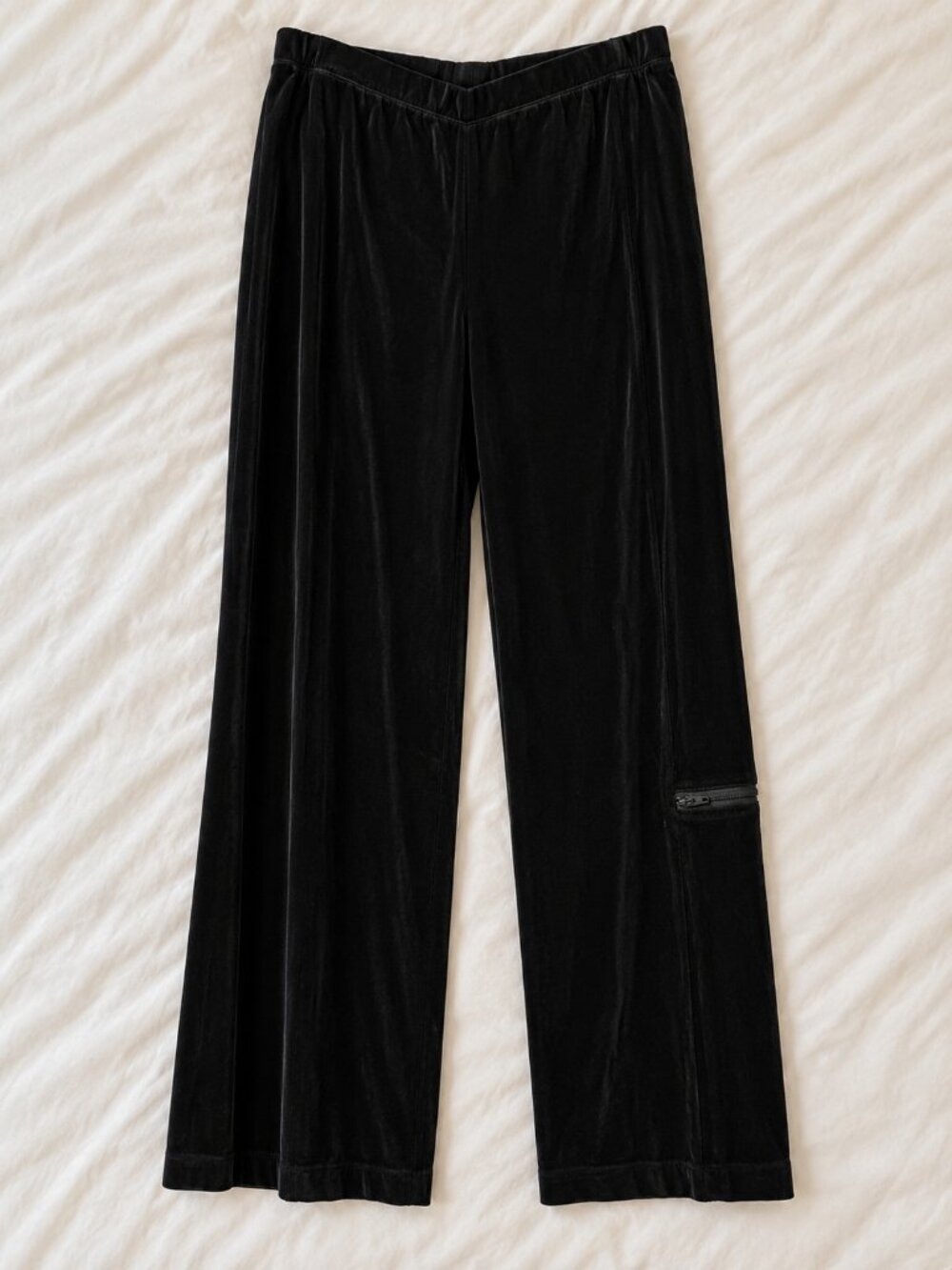 Chico’s Travelers Black Cropped Ankle Pants Zipper Leg Pocket Size 3 REG 16